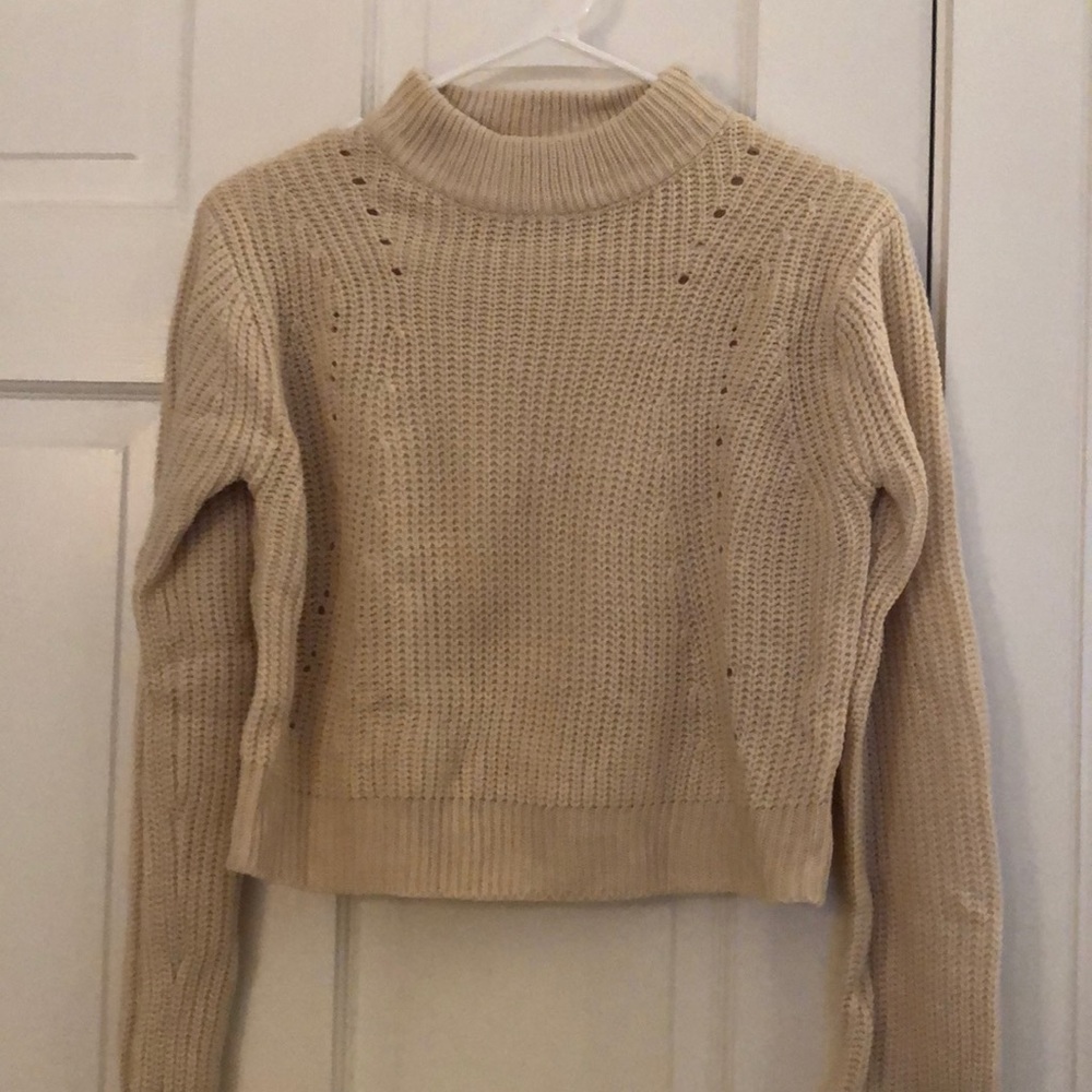 Kendall And Kylie Creme Turtleneck